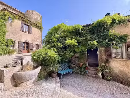 vente maison 4 pièces 130 m² à tourtour (83690)  480 000 €