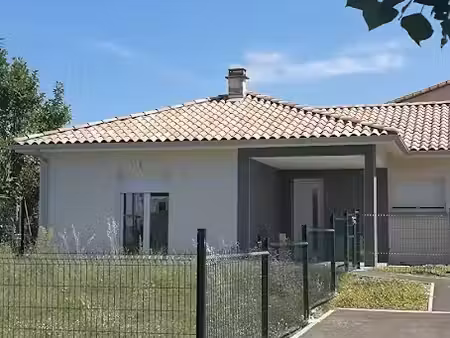 location villa 3 pièces 98 m² à auterive (31190)  nan €