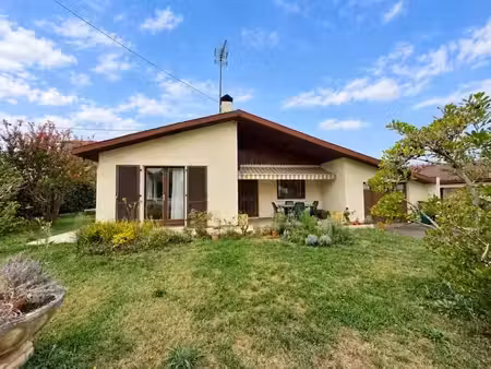 vente maison 5 pièces 91.89 m² à orthez (64300)  180 000 €