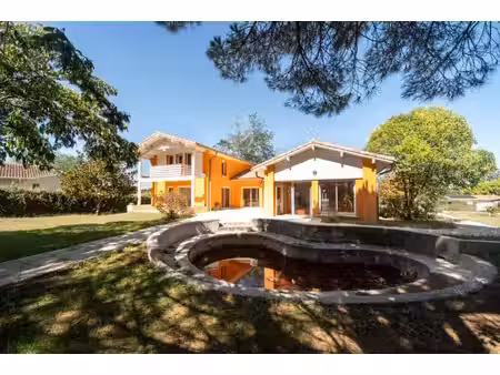 maison de luxe à vendre à saint-geours-de-maremne