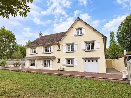 vente maison 9 pièces 370 m² à la ferté-sous-jouarre (77260)  675 000 €