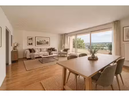 appartement saint germain en laye - dernier étage - terrasse - vue panoramique - plein sud