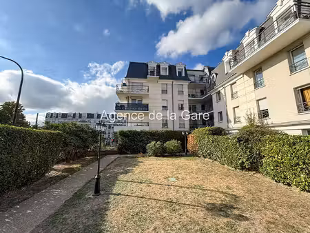 sartrouville appartement de 3 pièces avec balcon- 15 minutes gare