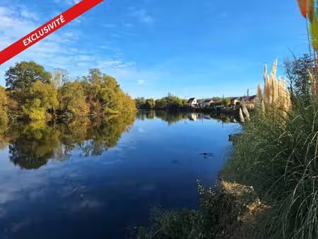 votre petit coin au bord de l'eau  il est là !