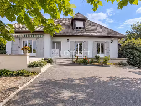 maison + piscine aurillac 220 m2 terrain