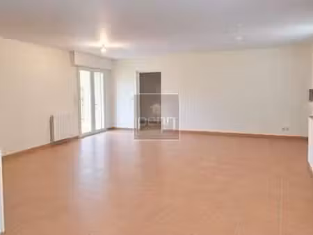 location maison à cuillé (53540) : à louer / 124m² cuillé