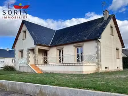 location maison à saint-pierre-des-landes (53500) : à louer / 118m² saint-pierre-des-lande