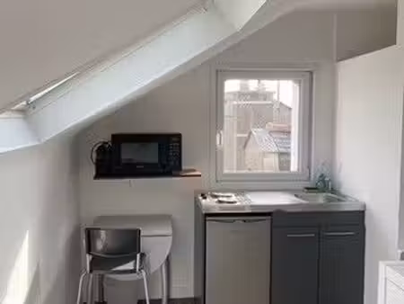 studio 1 pièce 14 m²
