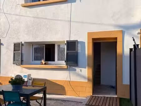 appartement dans petit  hameau au cœur des vignes