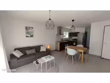 maison 2 chambres