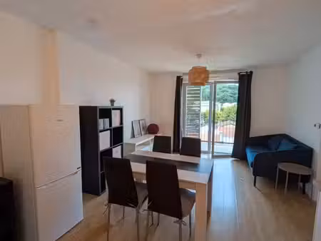 t2 meublé 43m²