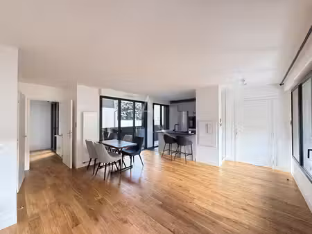 asnieres _centre ville_ appartement 2 pièce(s)_parking_1350€