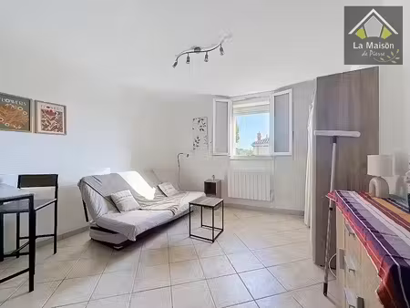 location meublée appartement 1 pièce 25 m² à istres (13800)  nan €