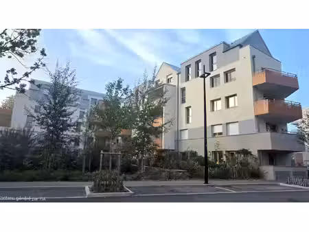 4/5 pieces avec terrasse - 3 chambres - vue degagee sans vi