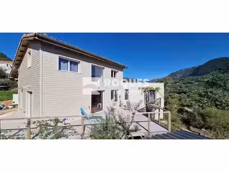 location meublée villa 4 pièces 100 m² à poujols (34700)  1 050 €