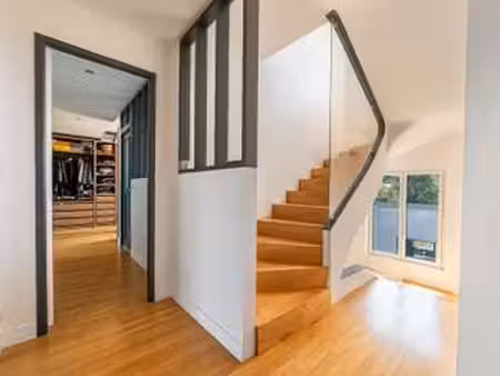 vente maison à nantes rond-point de rennes (44000) : à vendre / 335m² nantes rond-point de