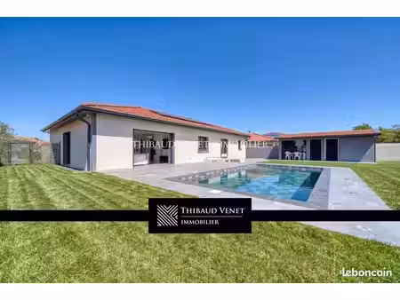 propriété 5 pièces 146 m²