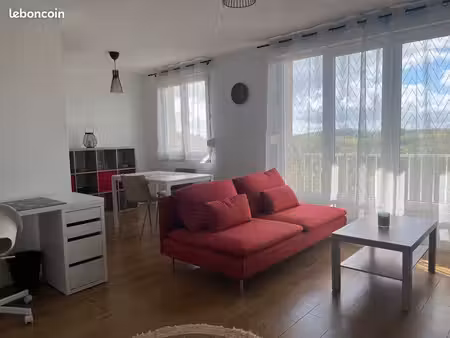 appartement t2 à vendre (ou 79900 euros meublé et équipé)