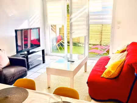 t2 42m2+10m2terrasse fermée en rdc
