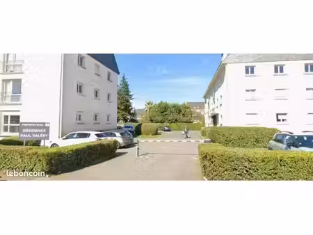 place de parking sécurisée – port de vannes / stade de la rabine