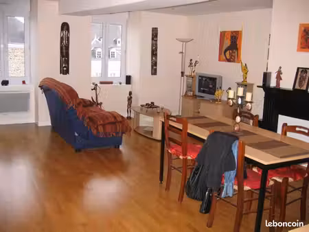 t3 centre ville ernée