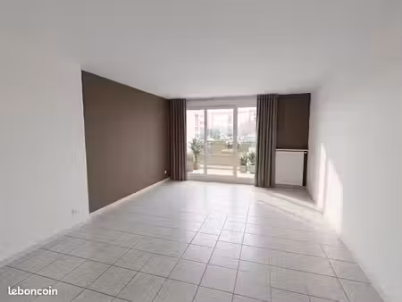 t4 80m² terrasse 11m² sud + garage - sans agence
