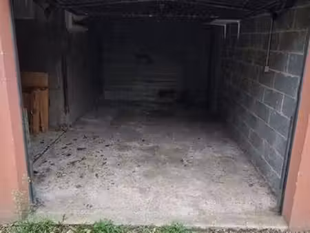 garage avec éléctricité