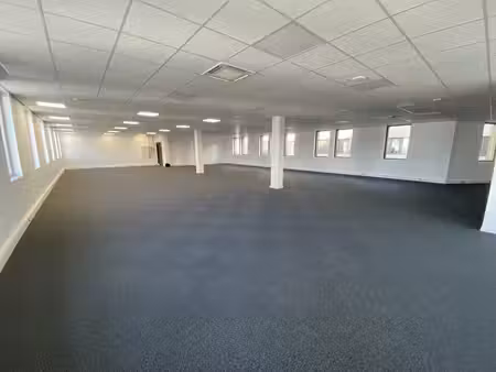 vente bureaux reims 51100 409m²