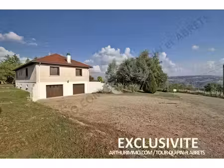 vente maison 6 pièces 132 m2 à la tour-du-pin