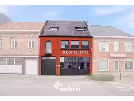 jonge maar ervaren makelaars die resoluut kiezen voor een persoonlijke aanpak bij de verko