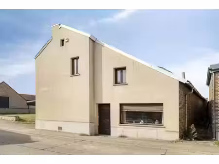huis te koop in millen met 2 slaapkamers
