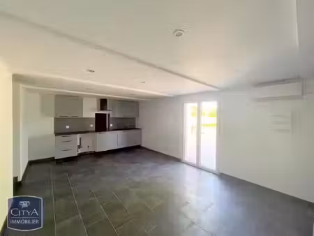 appartement à louer 2 pièces 57.19 m² - arveyres (33) - 695€