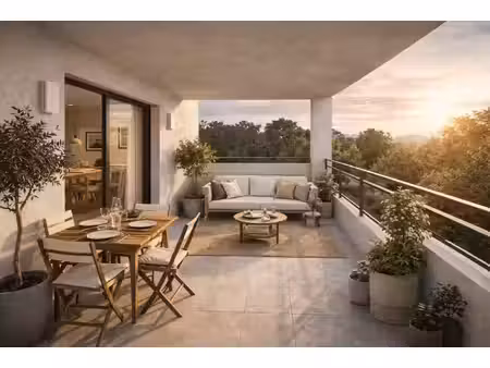 -rare : t3 avec séjour 30 m² et terrasse – à 12 min du centre