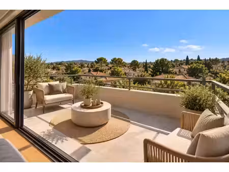 aix en provence/éguilles – beau t2 neuf avec grande terrasse