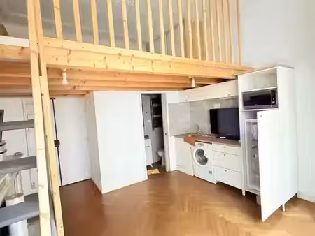 1er/4eme marseille appartement t2 meublé décoré loué 730€/mois