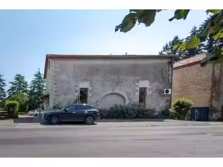 immeuble loué - 211 m² - ruffec (16)