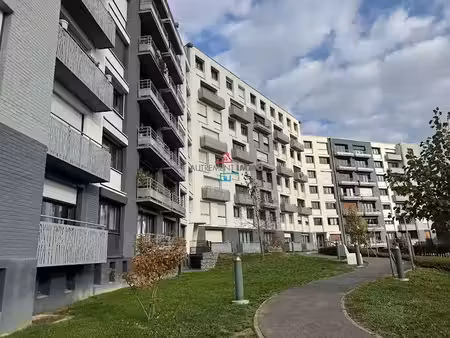 vente appartement 4 pièces 83 m² à arras (62000)  143 000 €