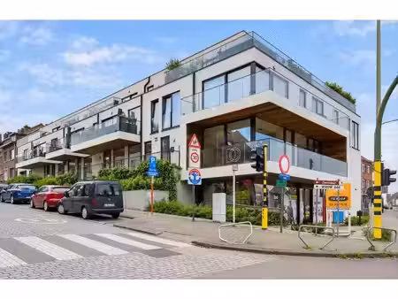 surface commerciale à vendre à ninoofsesteenweg 60 dilbeek (rbx19350)