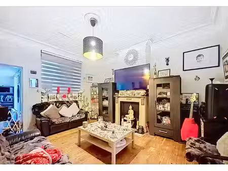 appartement te koop in schaarbeek met 4 slaapkamers