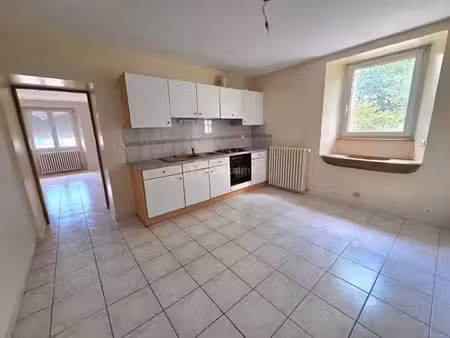 appartement t3 67.7m² 139000 euros
