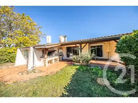 maison à vendre - 5 pièces - 103 57 m2 - st medard en jalles - 33 - aquitaine