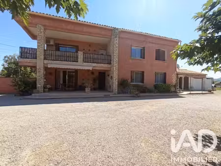 maison à jonquières (84150)