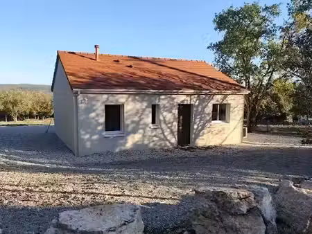 location maison 3 pièces 61 m² à martel (46600)  700 €