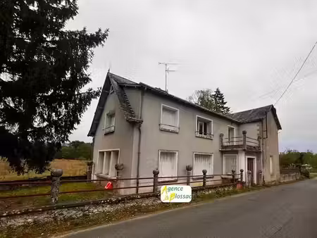 vente maison 8 pièces 212 m² à scorbé-clairvaux (86140)  250 500 €