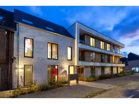 appartement te koop in zoersel met 2 slaapkamers
