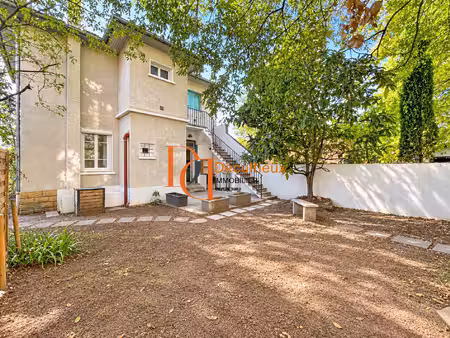 location appartement 3 pièces 48m² bron 69500