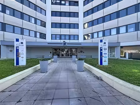 location bureaux 329m²