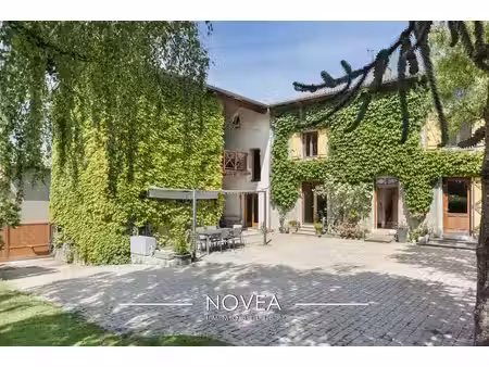 prestigieuse maison en vente misérieux  auvergne-rhône-alpes