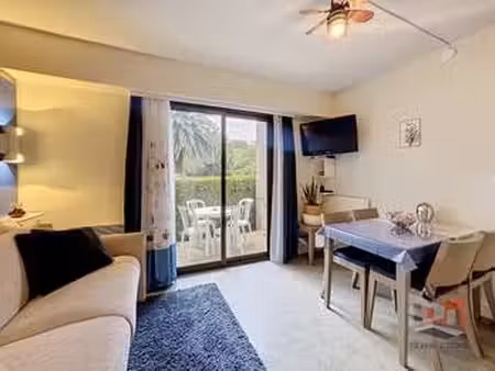vente appartement t1 piscine à perros-guirec (22700) : à vendre t1 piscine / 22m² perros-g