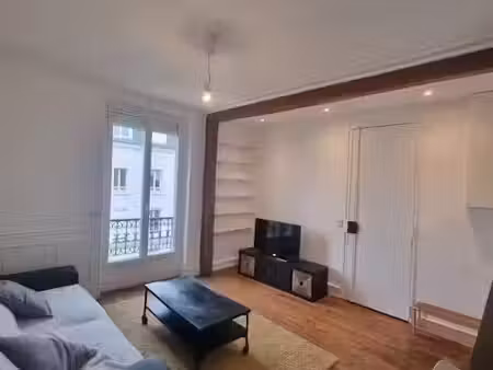 location meublée maison 2 pièces 40 m² à pontoise (95000)  990 €